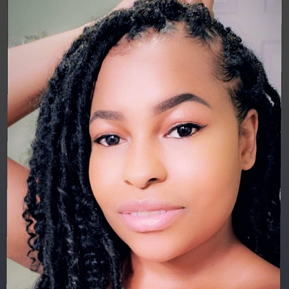 Posher - Picture 1 of 1